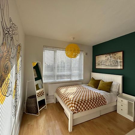 Apartamento Super-Convenient, 3 Mins To Kings Cross Londres Exterior foto